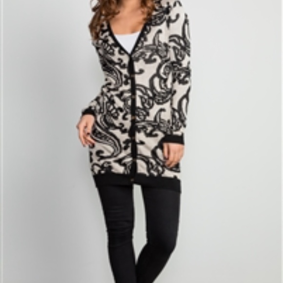 PAISLEY BUTTON DOWN CARDIGAN - Picture 4 of 4